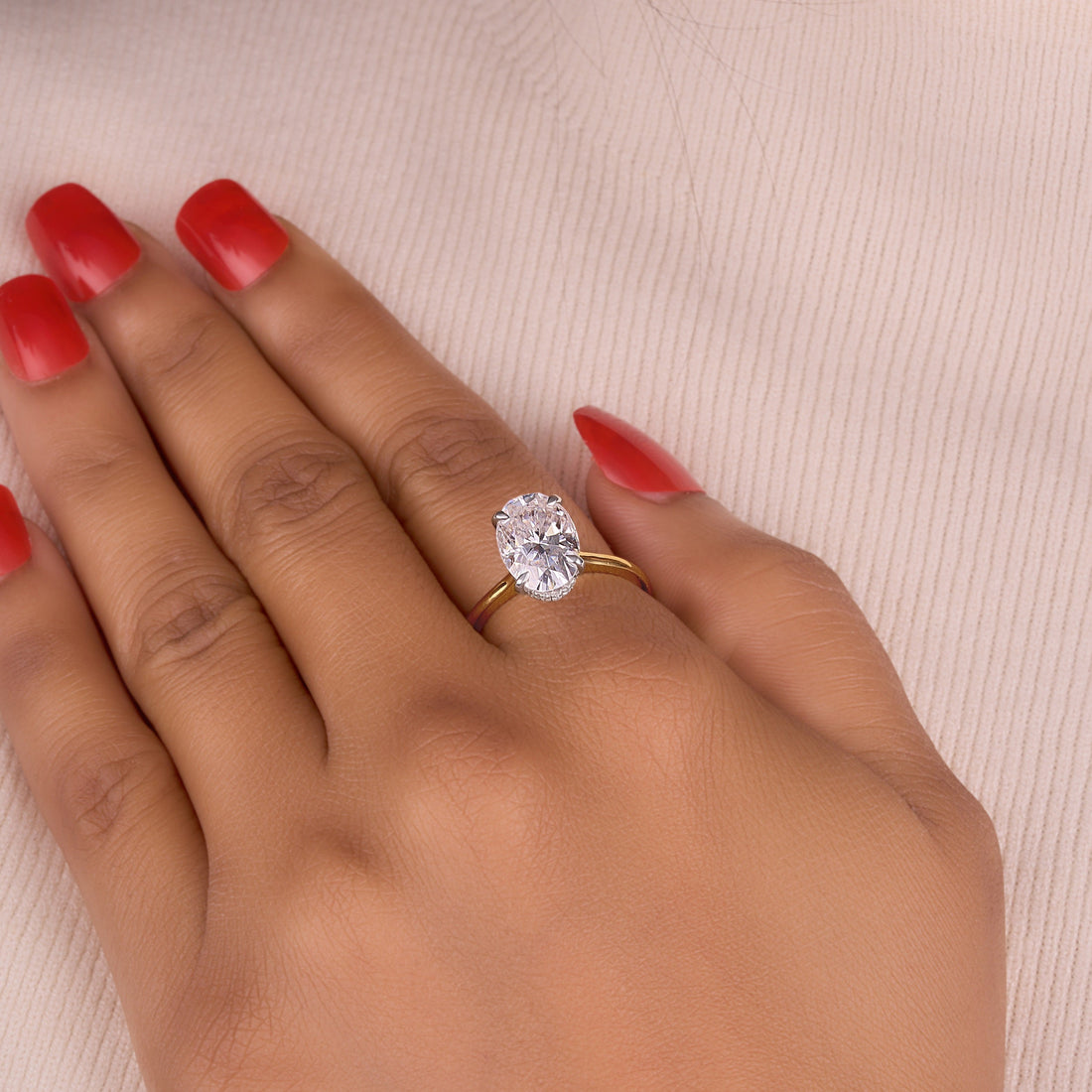 12x8 MM Oval Cut Moissanite Ring