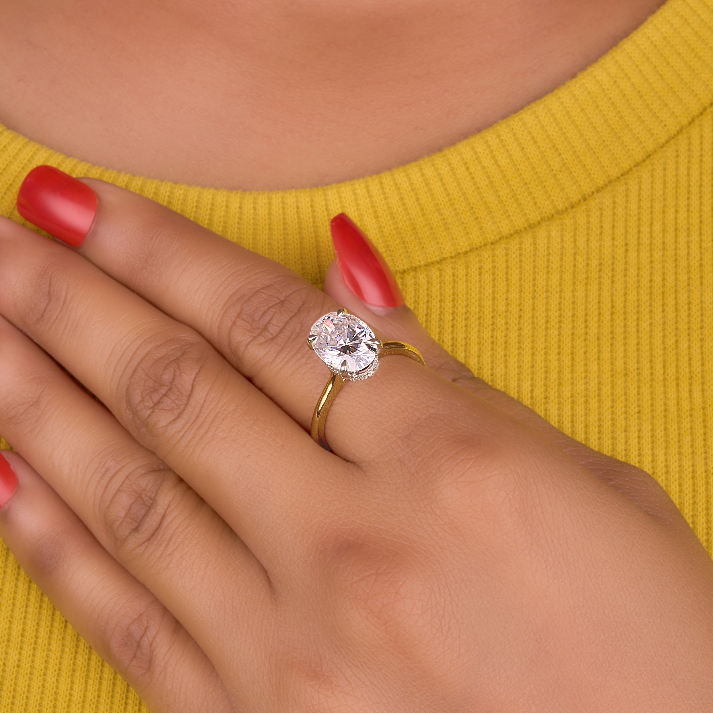 12x8 MM Oval Cut Moissanite Ring