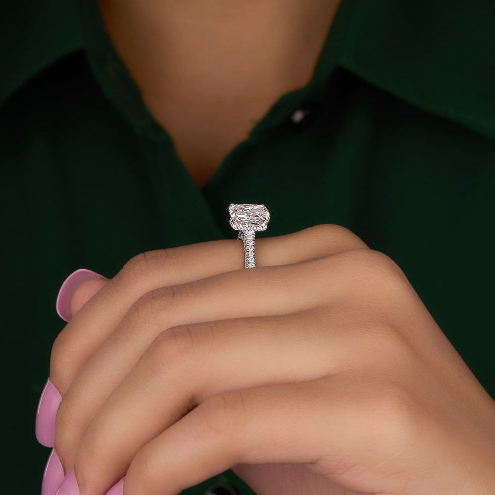 Radiant Cut Labgrown Ring