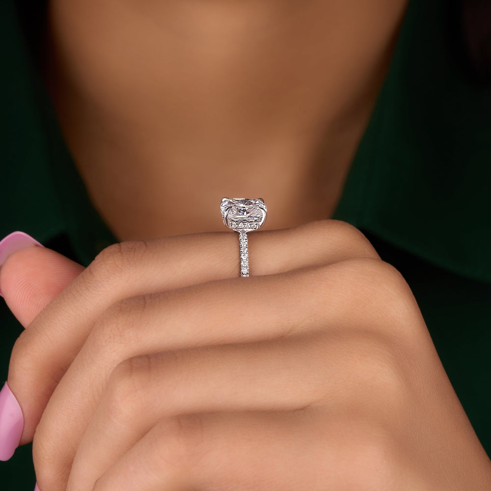 Cushion Cut Labgrown Engagement Ring