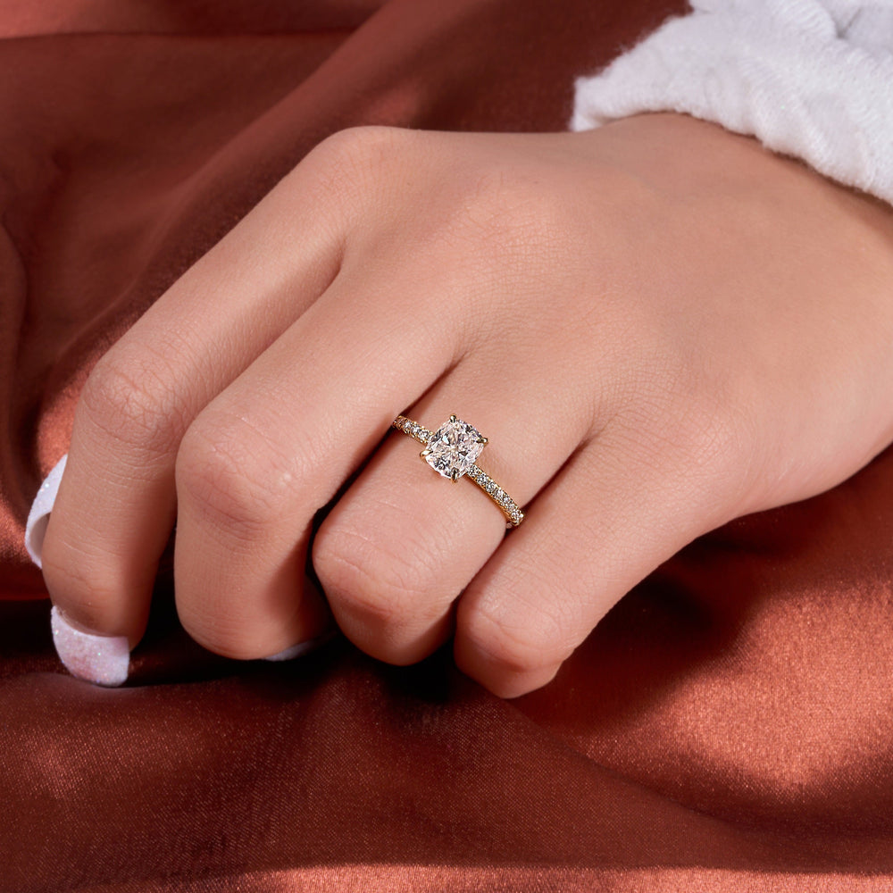 Cushion Cut Labgrown Ring