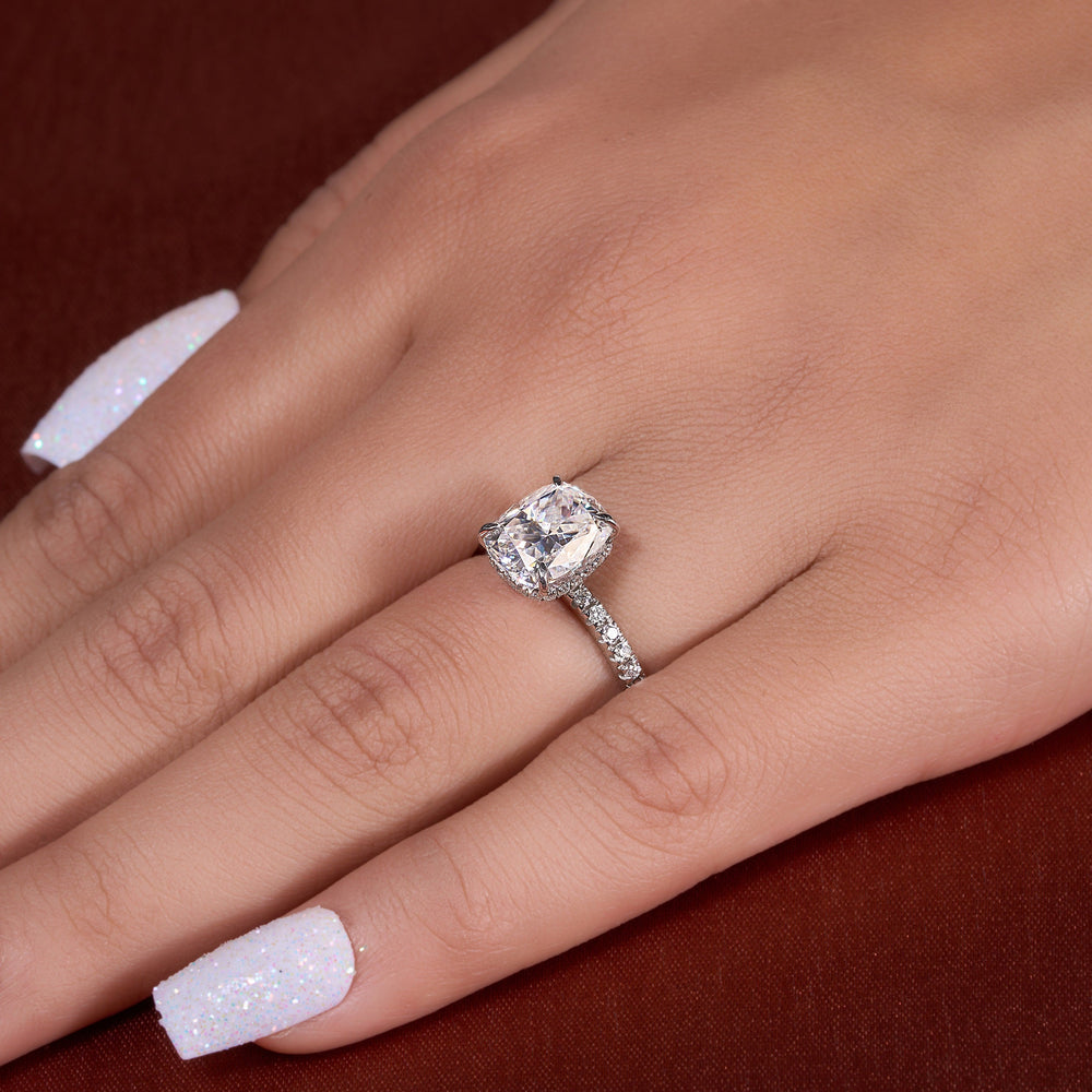 Cushion Cut Labgrown Ring