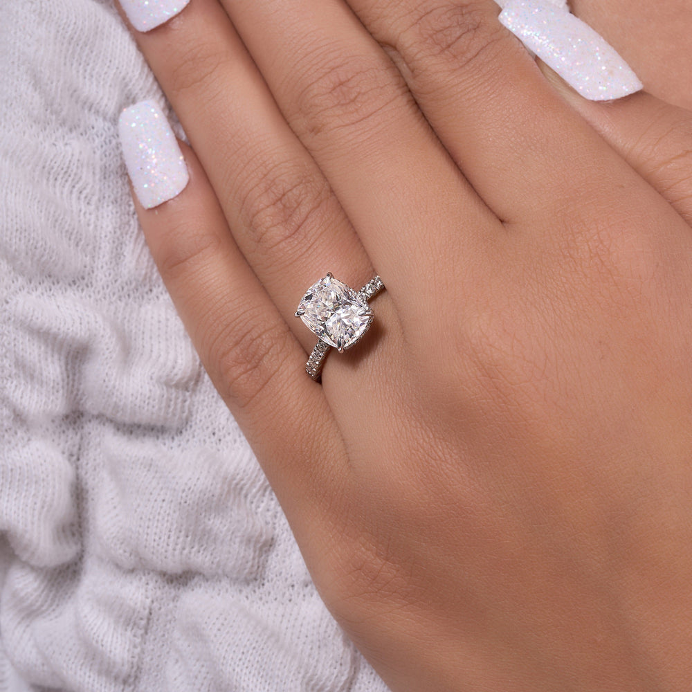 Cushion Cut Labgrown Ring