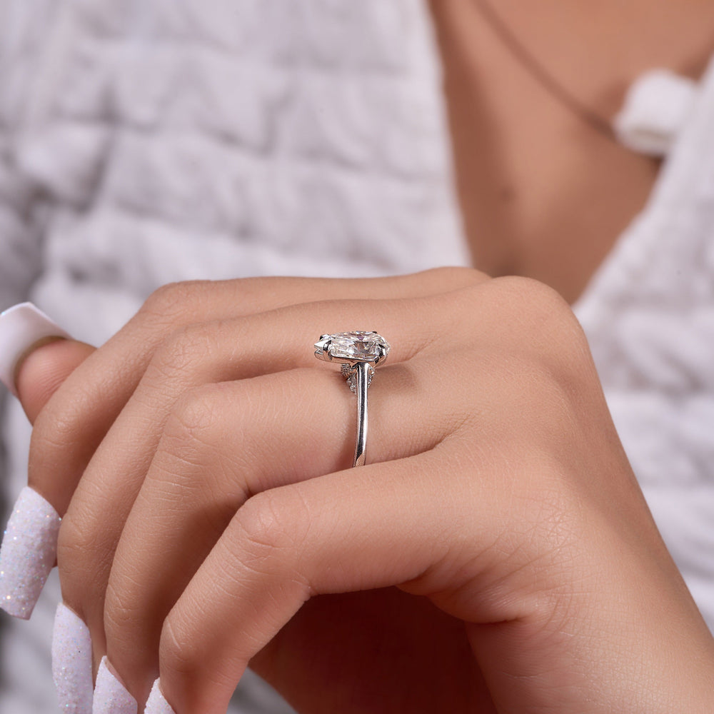 Pear Cut Labgrown Ring