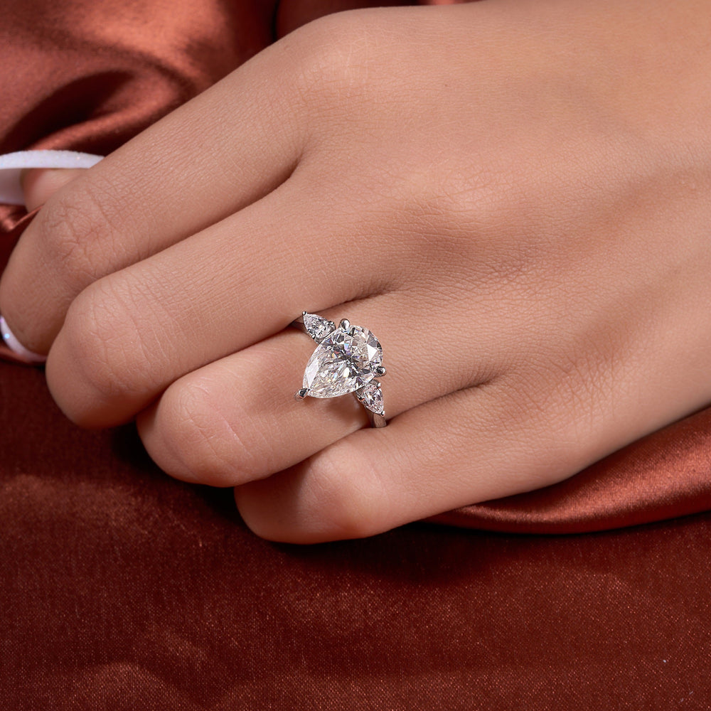 Pear Cut Labgrown Ring