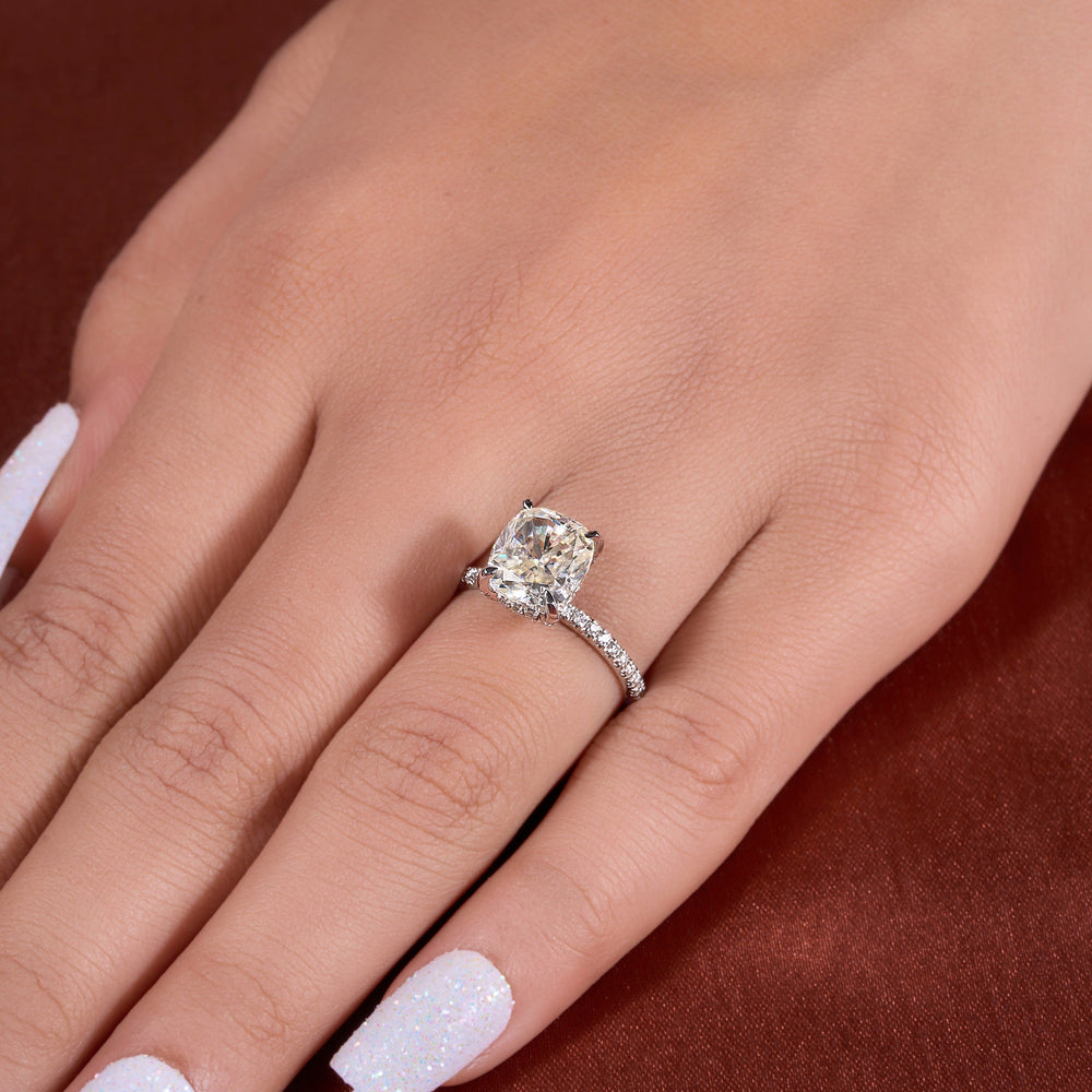 Cushion Cut Labgrown Ring