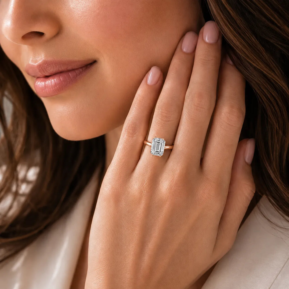 Romantic Solitaire Ring with Timeless Design