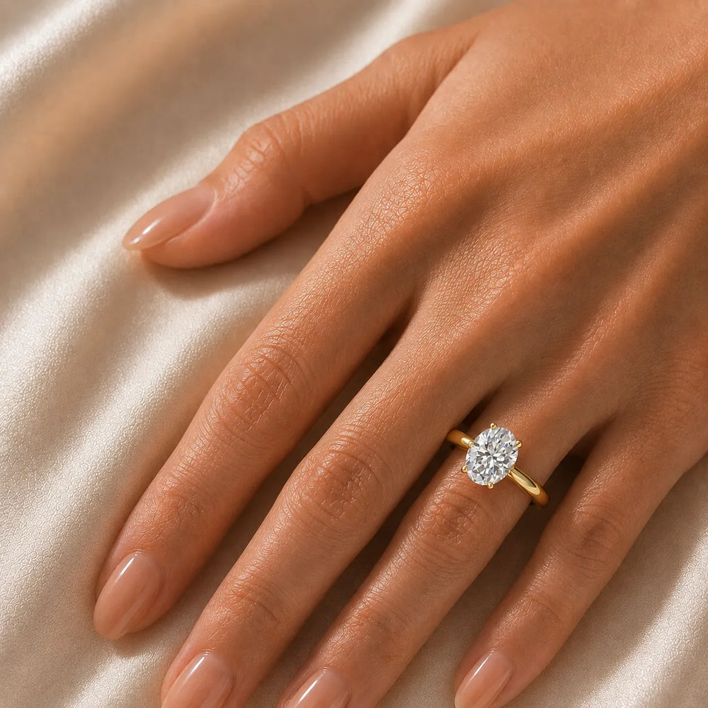 Romantic Solitaire Ring with Timeless Design