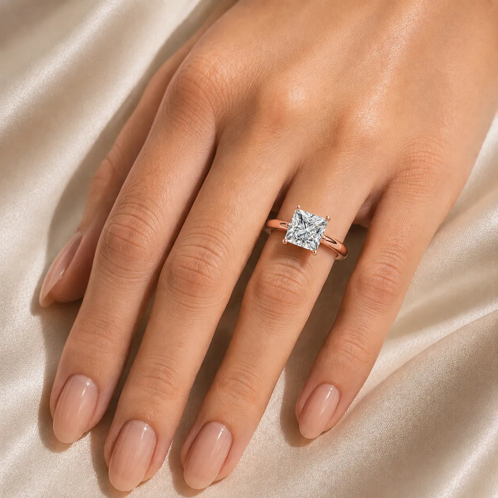 Romantic Solitaire Ring with Timeless Design