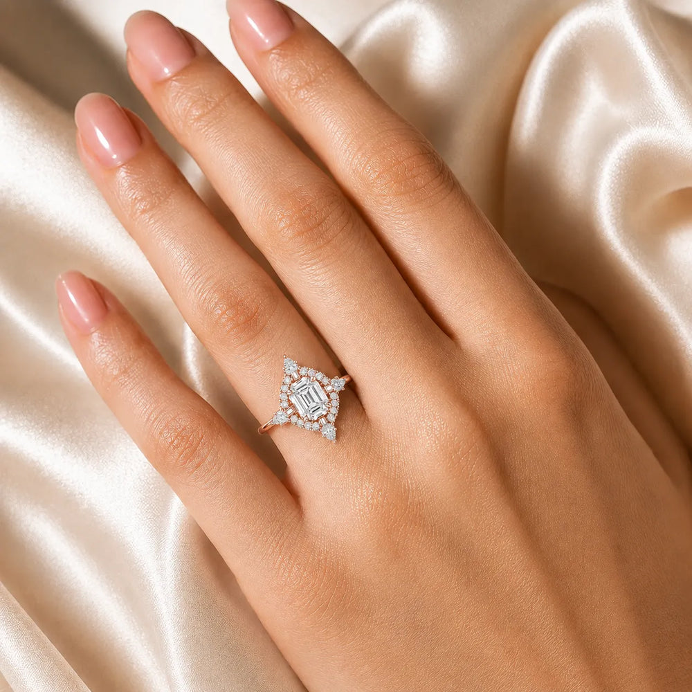 Pear Cut Luminous Halo Ring