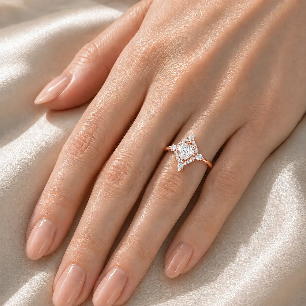 Pear Cut Luminous Halo Ring