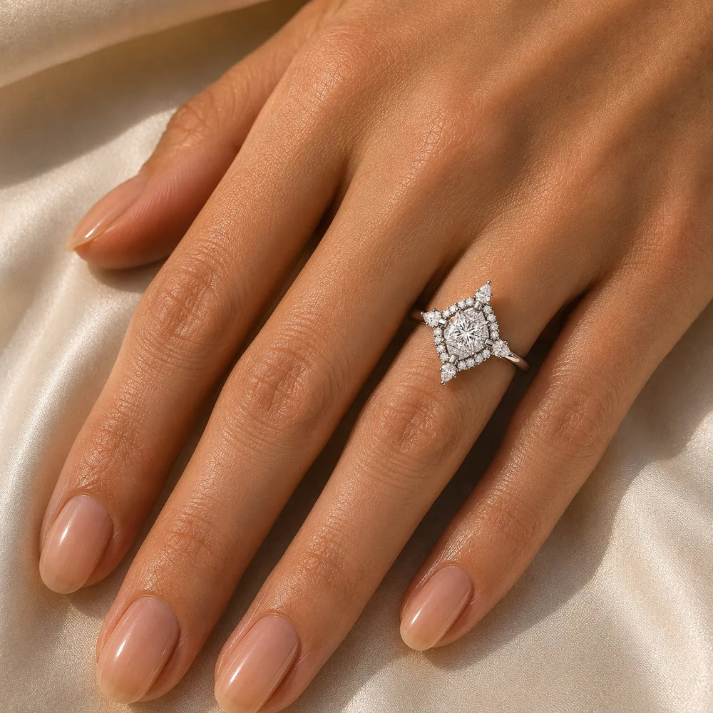 Pear Cut Luminous Halo Ring
