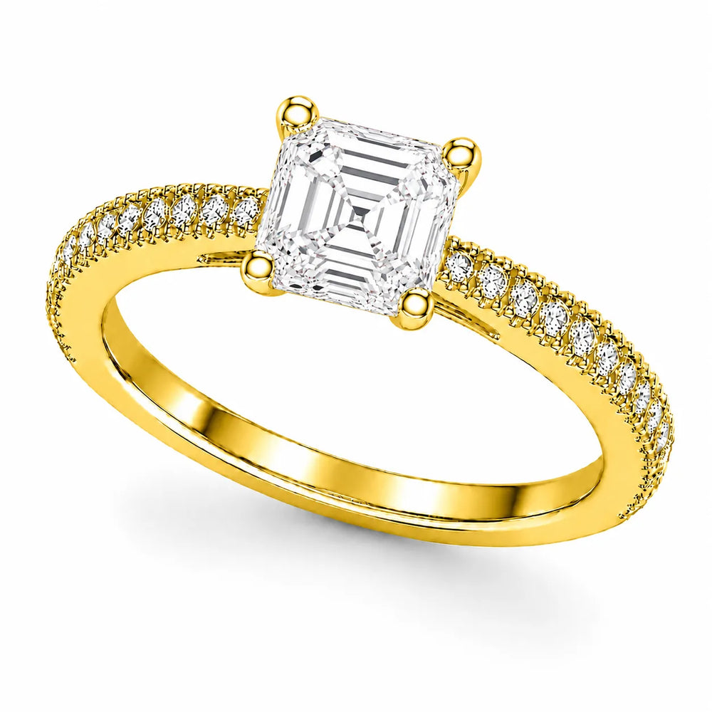 Luminous Promise Ring with Round Elegance