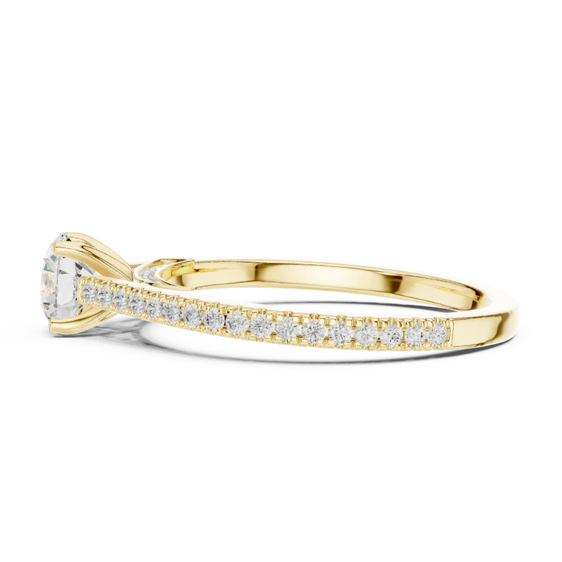Luminous Promise Ring with Round Elegance