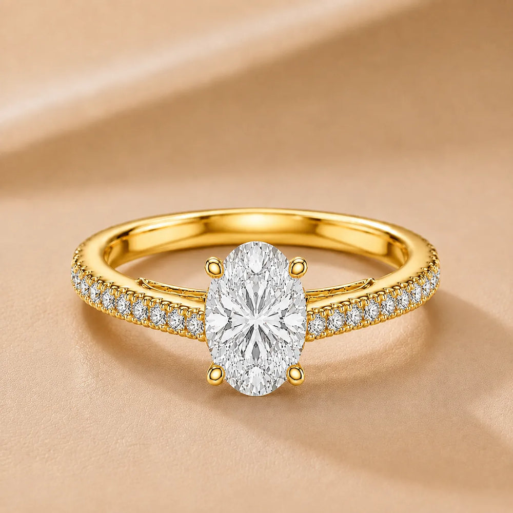 Luminous Promise Ring with Round Elegance