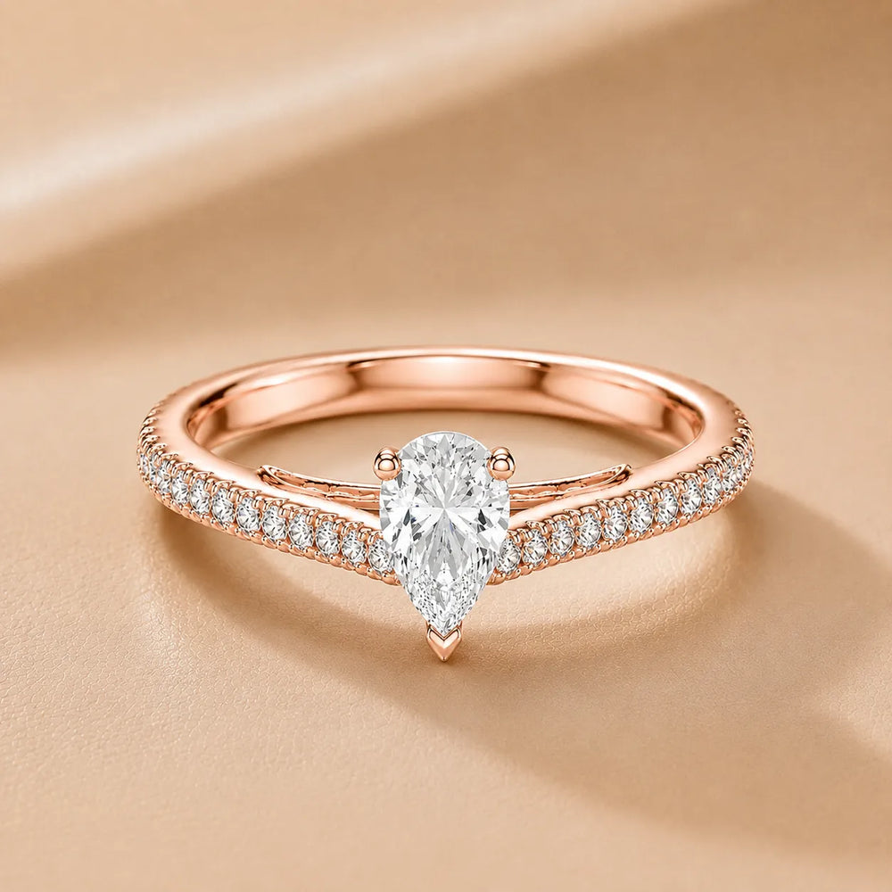 Luminous Promise Ring with Round Elegance
