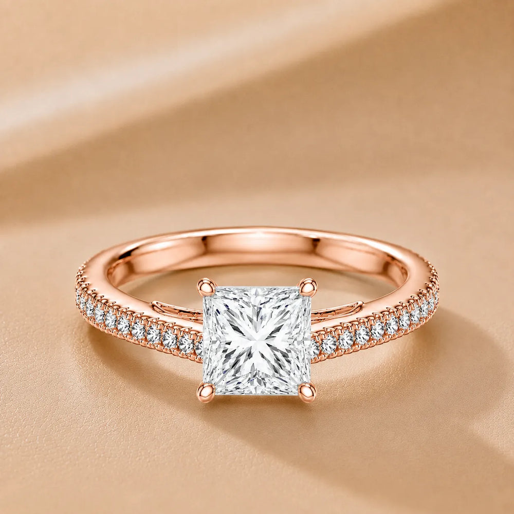 Luminous Promise Ring with Round Elegance