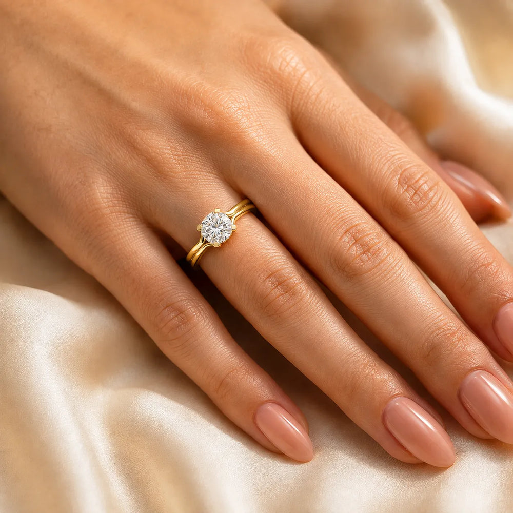 Elegant Solitaire Ring Set with Matching