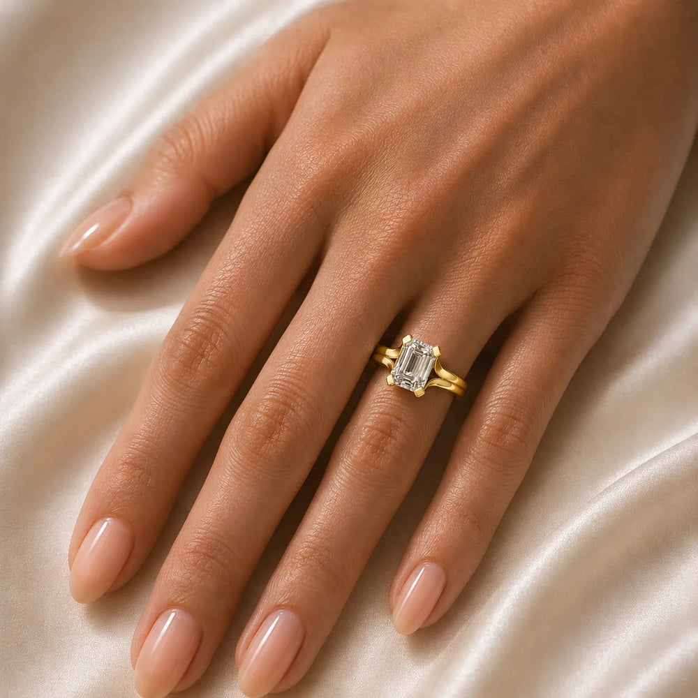 Elegant Solitaire Ring Set with Matching
