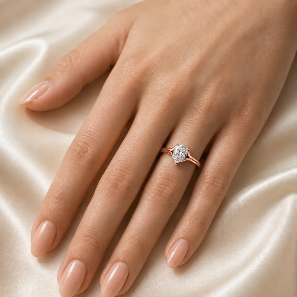 Elegant Solitaire Ring Set with Matching