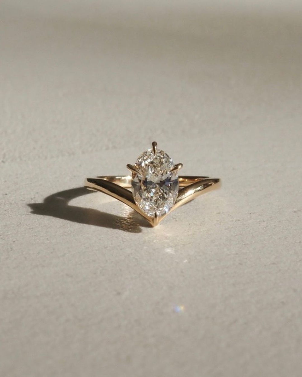 Oval Cut Labgrown Engagement Ring