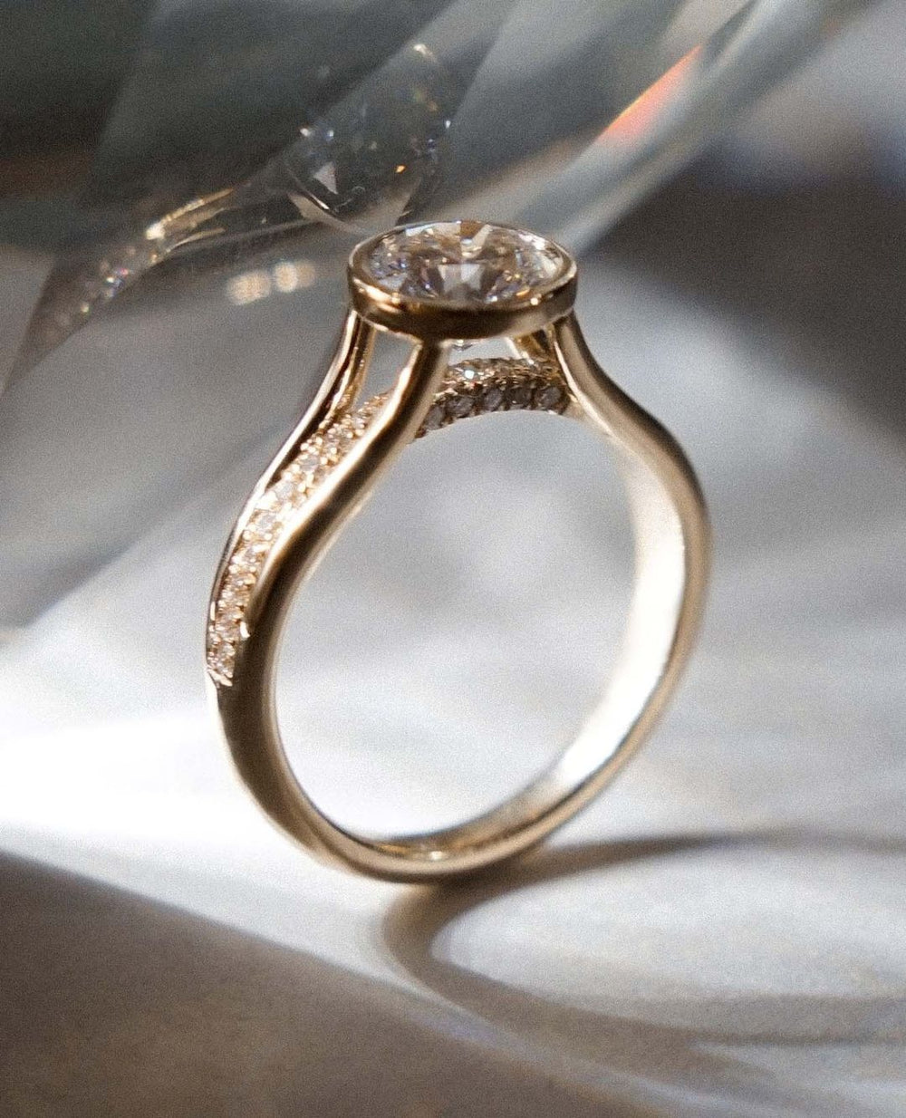 Round Brilliant Cut Labgrown Engagement Ring