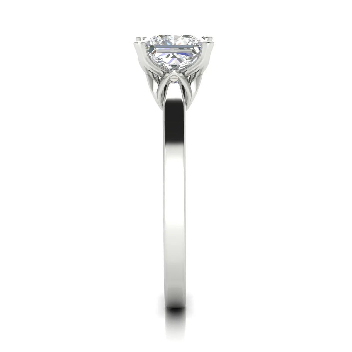 Timeless Solitaire Ring with Minimalist Design