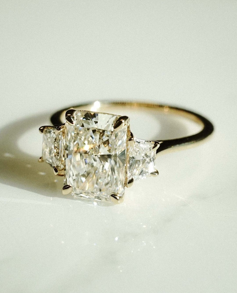 Radiant Cut Labgrown Engagement Ring