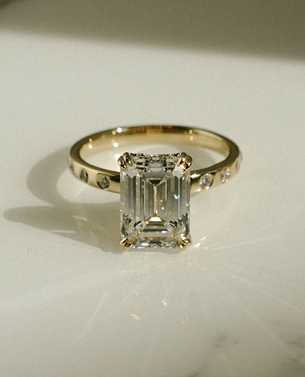Emerald Cut Labgrown Engagement Ring