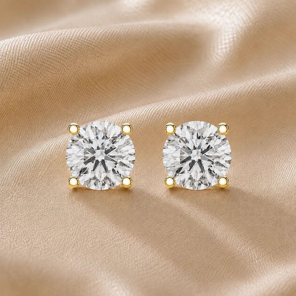 The Pure Sparkle Studs earring