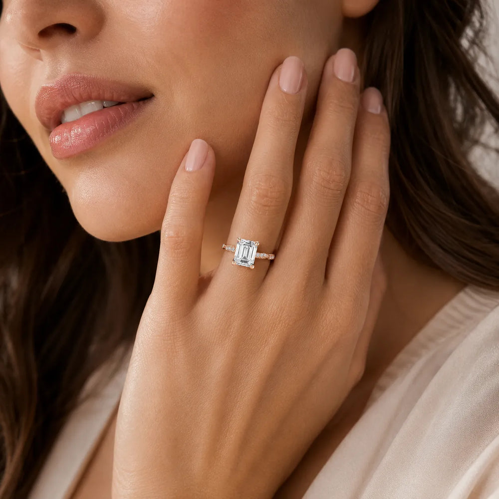 Classic Engagement Ring with Modern Luxury and Refined Beauty