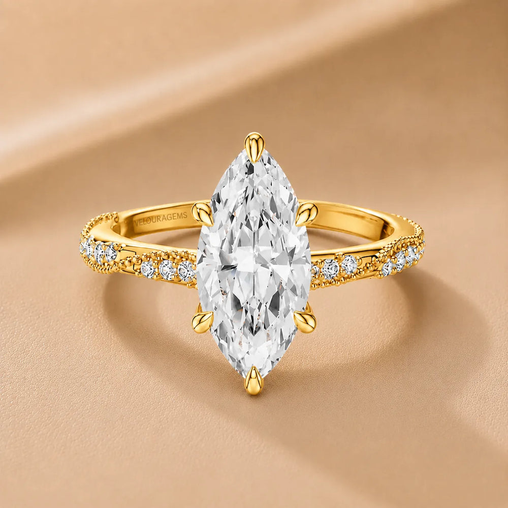 Classic Engagement Ring with Modern Luxury and Refined Beauty