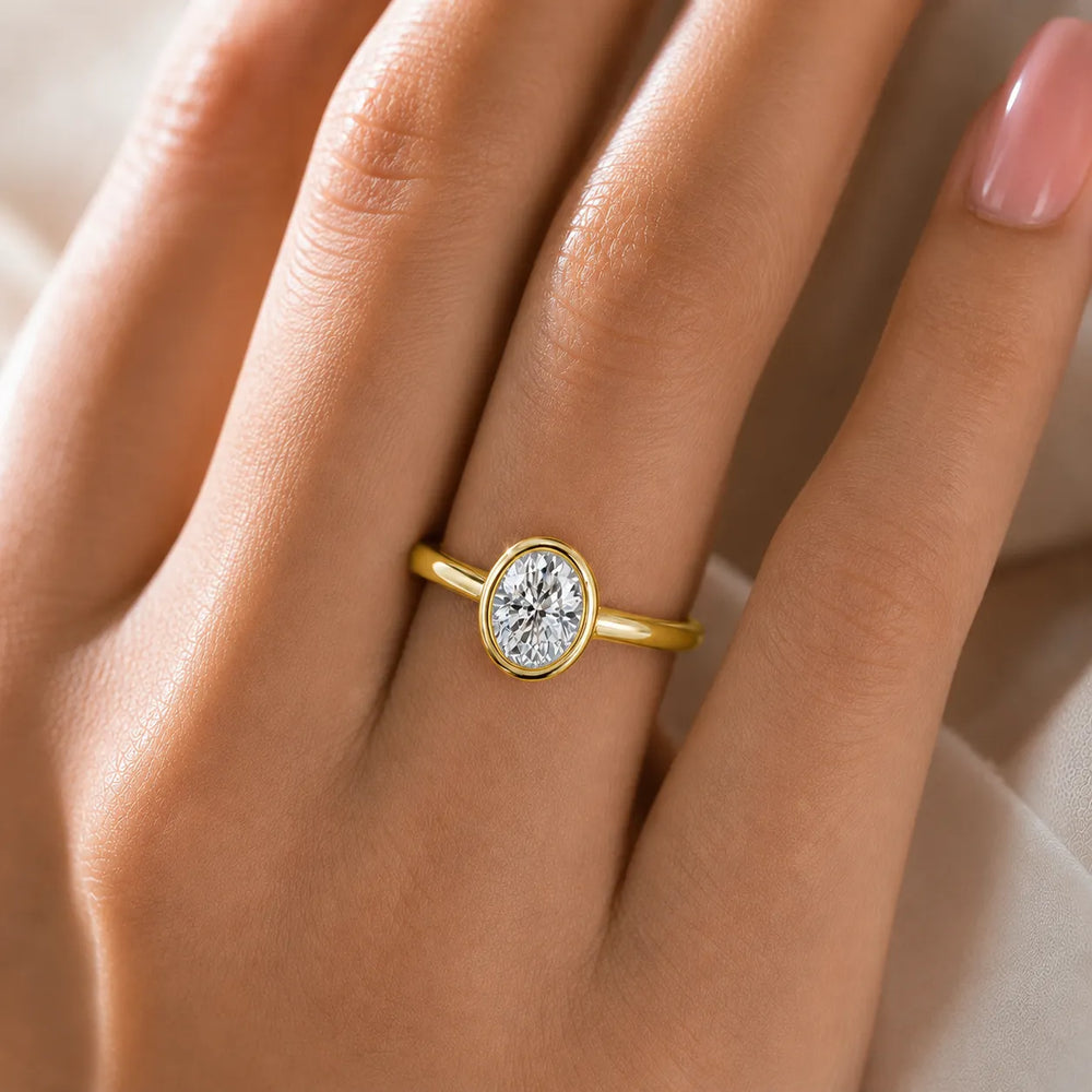 Romantic Halo Solitaire Ring