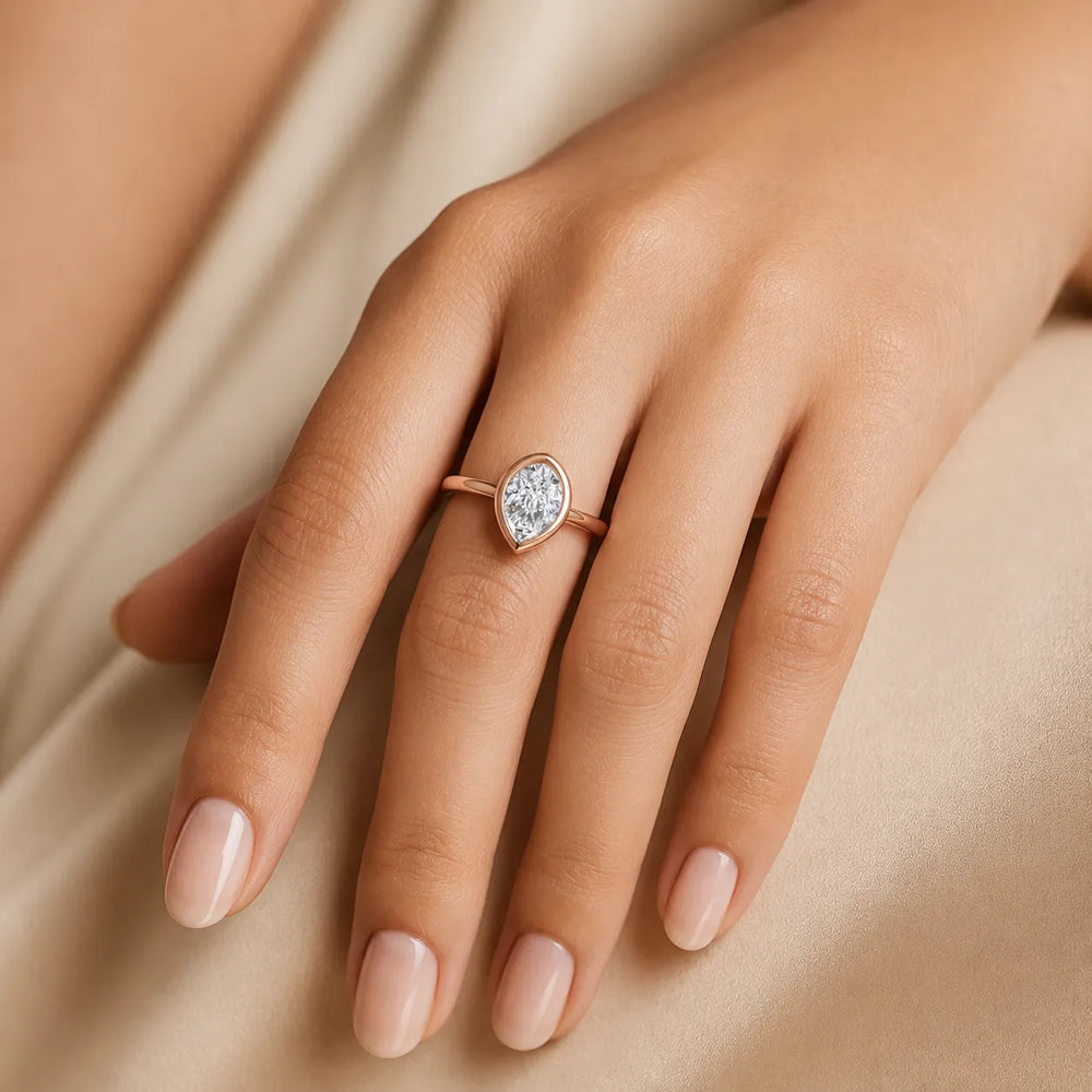 Romantic Halo Solitaire Ring