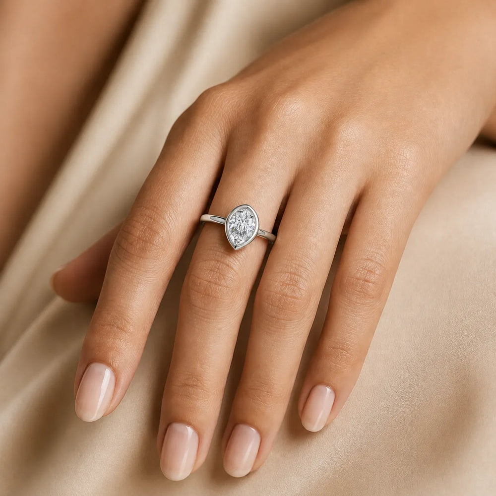 Romantic Halo Solitaire Ring