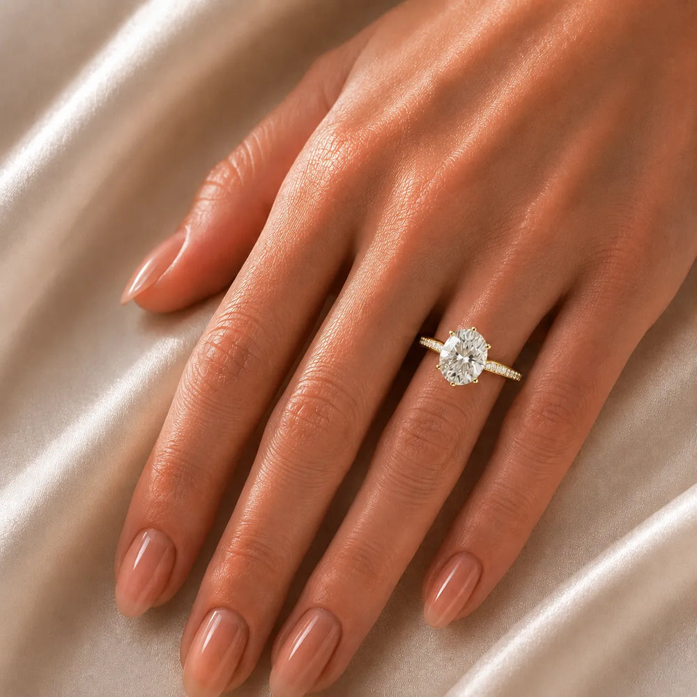 Romantic Solitaire Ring with Pavé Accent