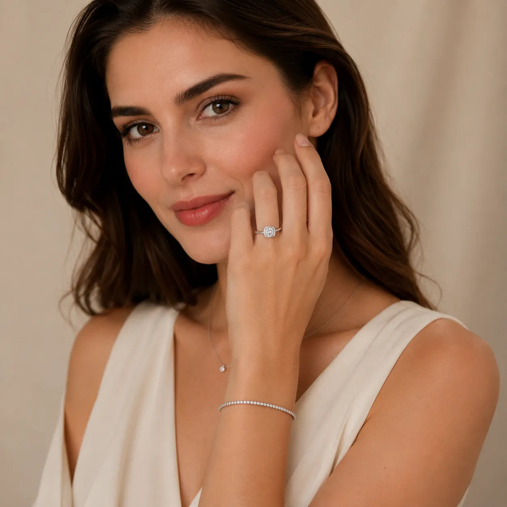 Romantic Halo Solitaire Ring