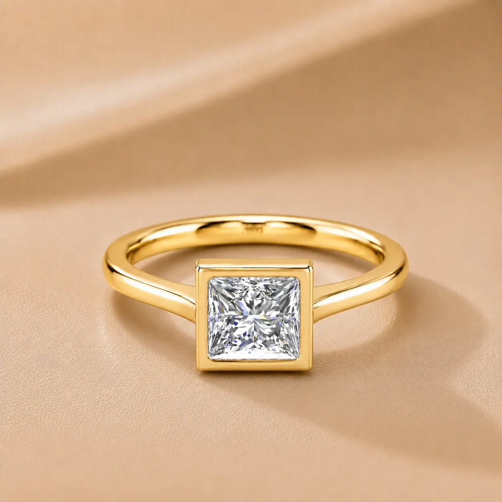 Romantic Halo Solitaire Ring