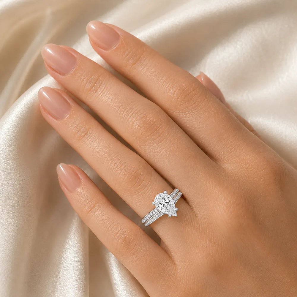 Serene Ring with Side Stone