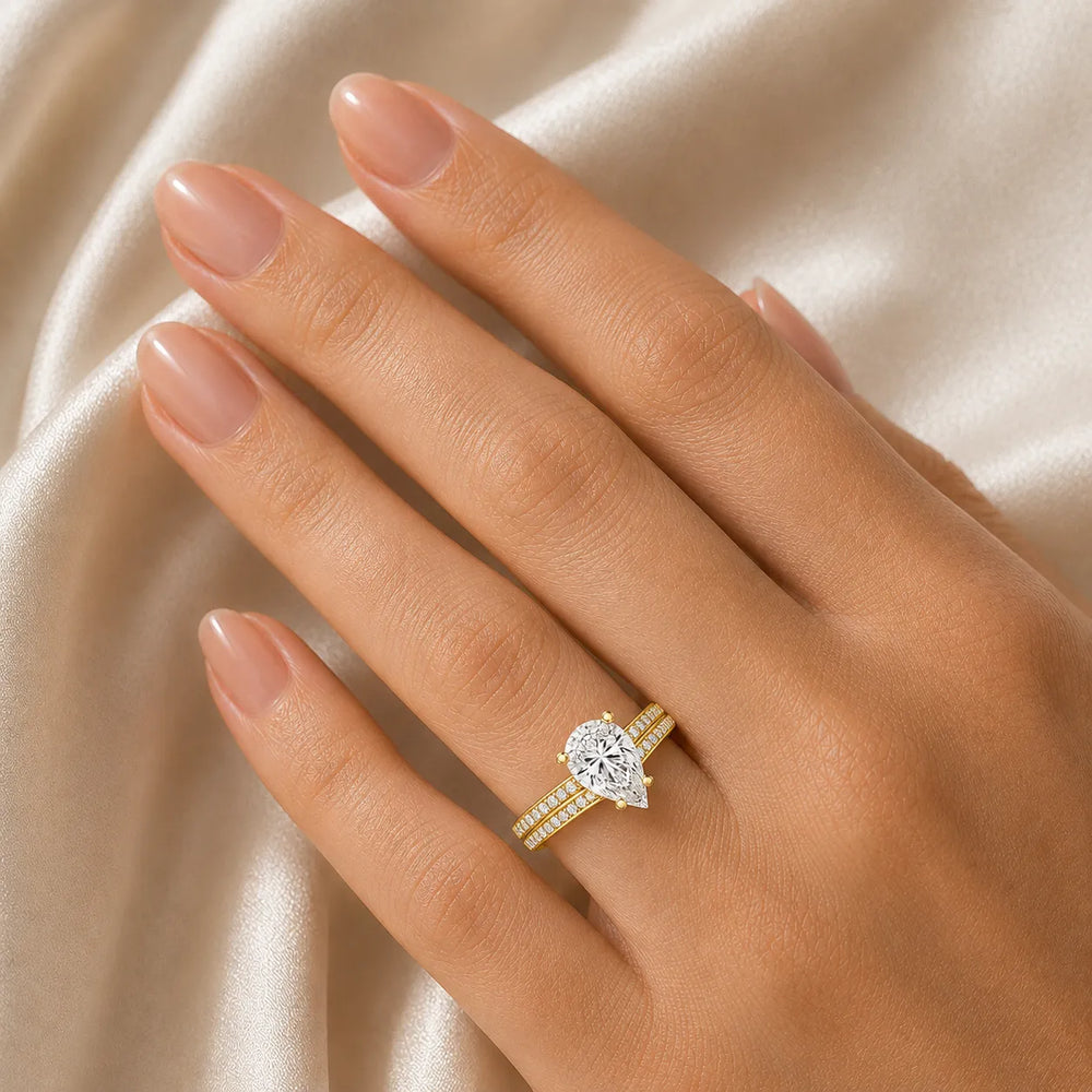 Serene Ring with Side Stone