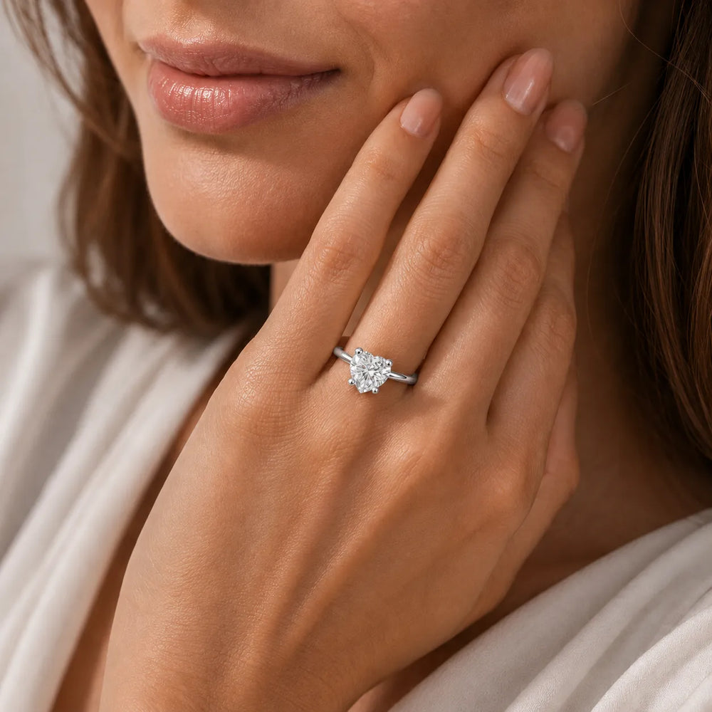 Romantic Solitaire Ring with Classic Setting
