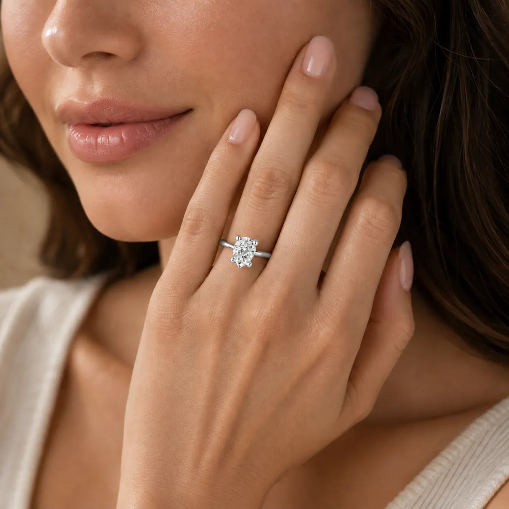 Romantic Solitaire Ring with Classic Setting