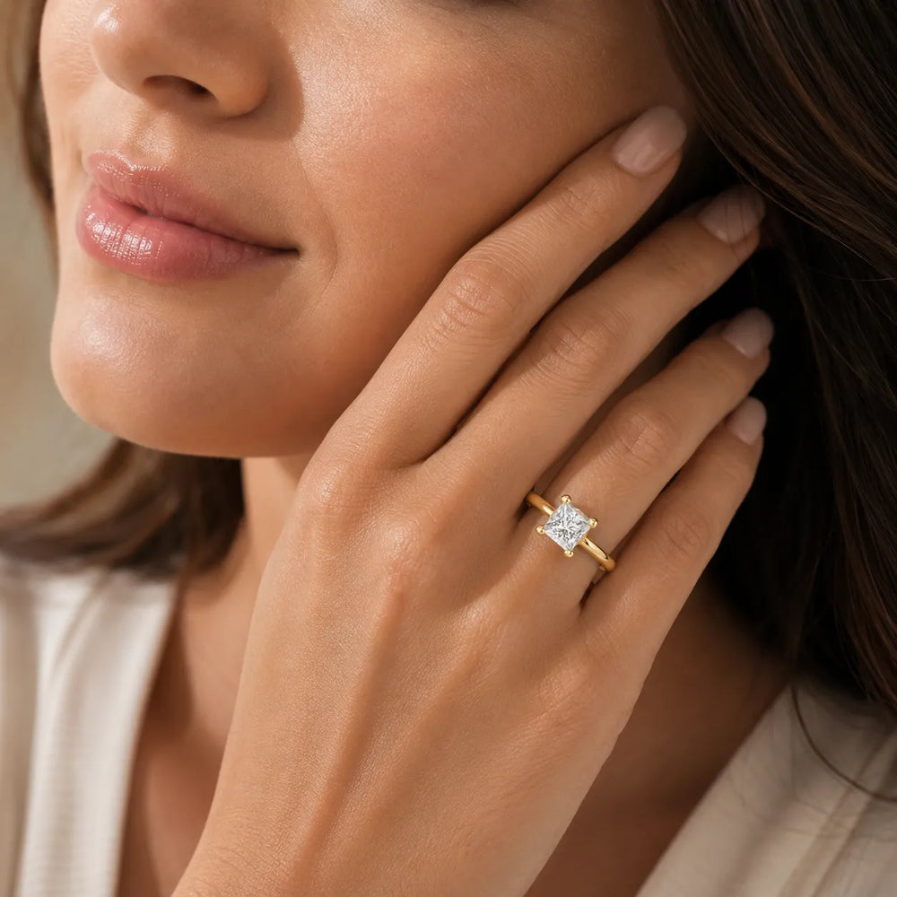 Romantic Solitaire Ring with Classic Setting