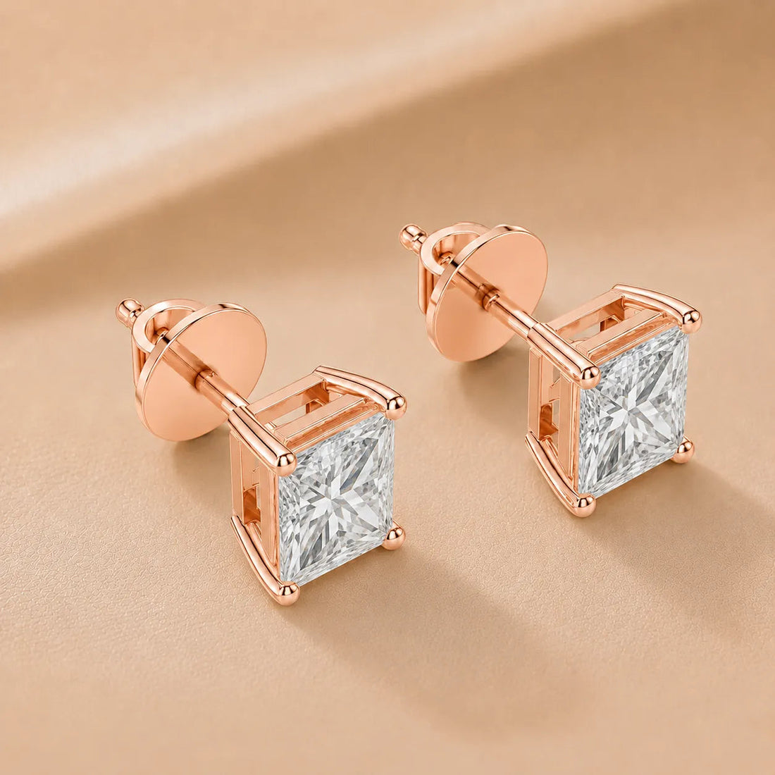 The Classic Brilliance Studs earring – Round (925 Sterling Silver)