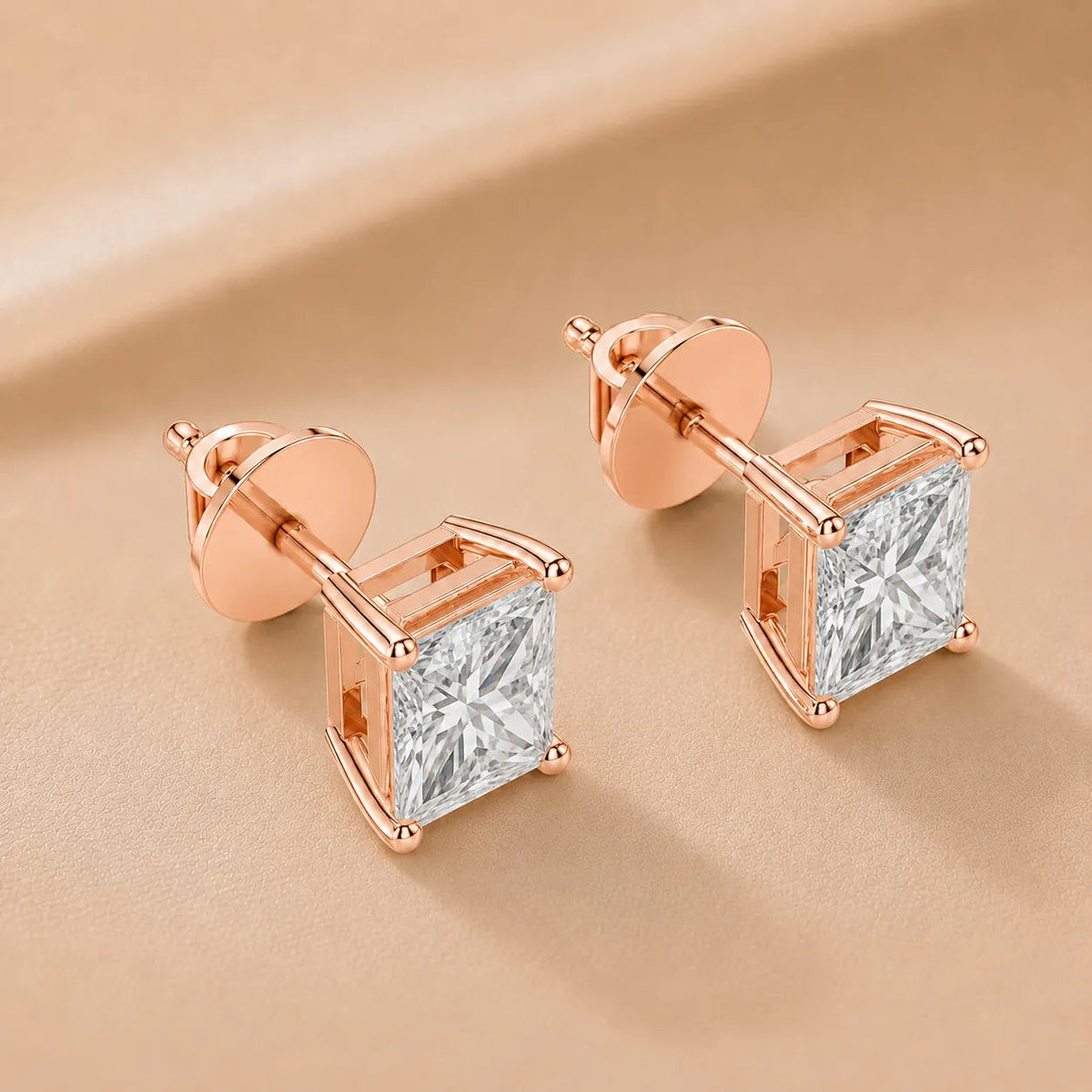 The Classic Brilliance Studs earring – Round (925 Sterling Silver)