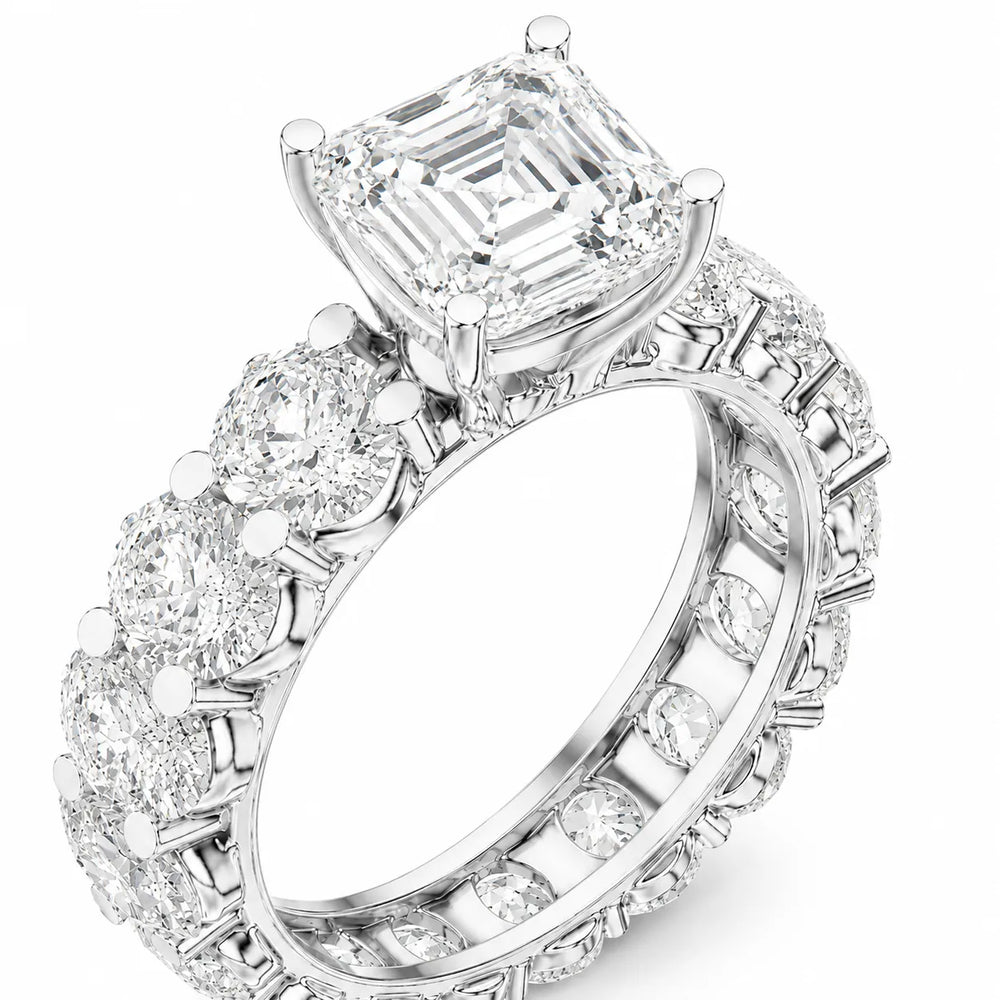 The Everlasting Grace Ring with Oval Diamond