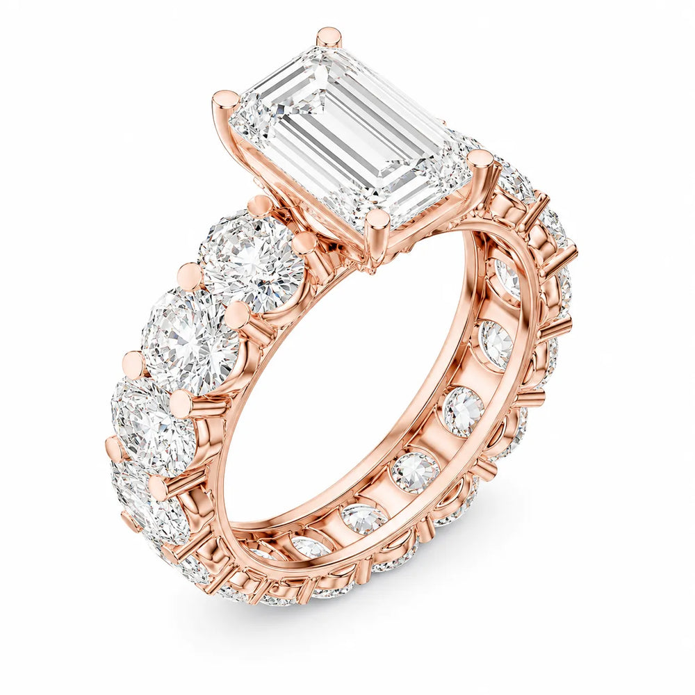 The Everlasting Grace Ring with Oval Diamond