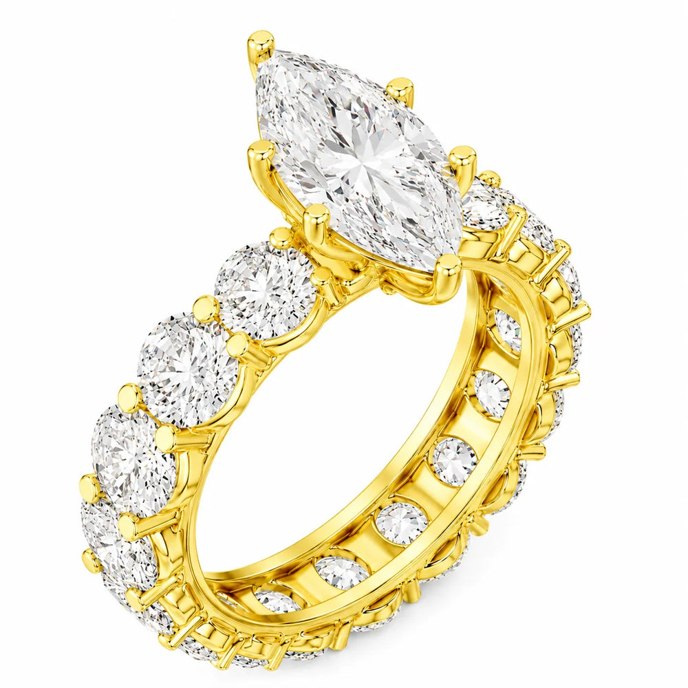The Everlasting Grace Ring with Oval Diamond