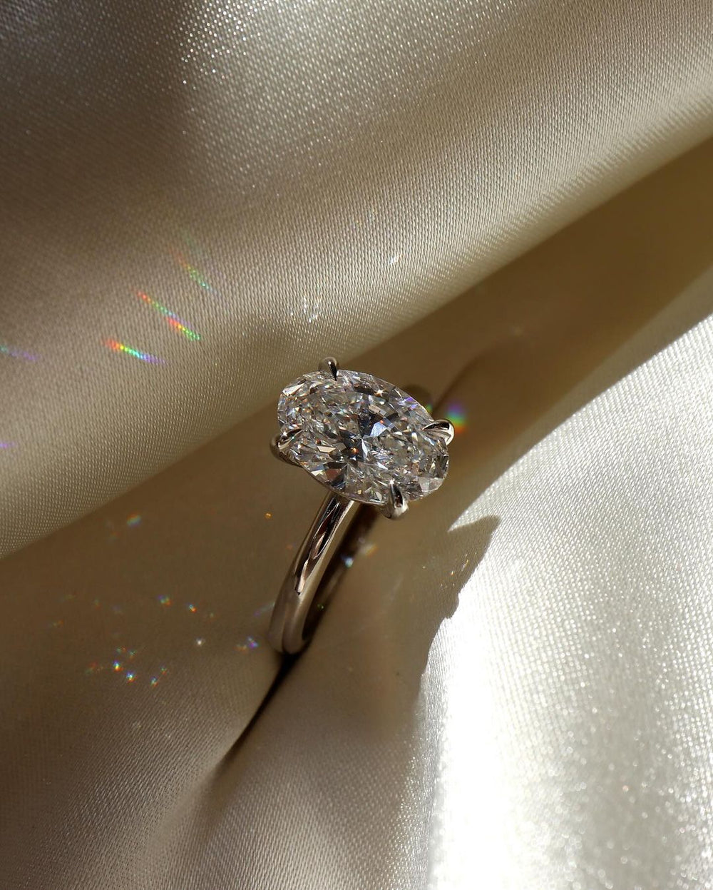 Oval Cut Labgrown Engagement Ring