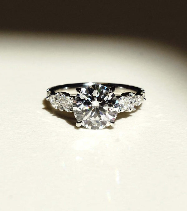 Round Brilliant Cut Labgrown Engagement Ring